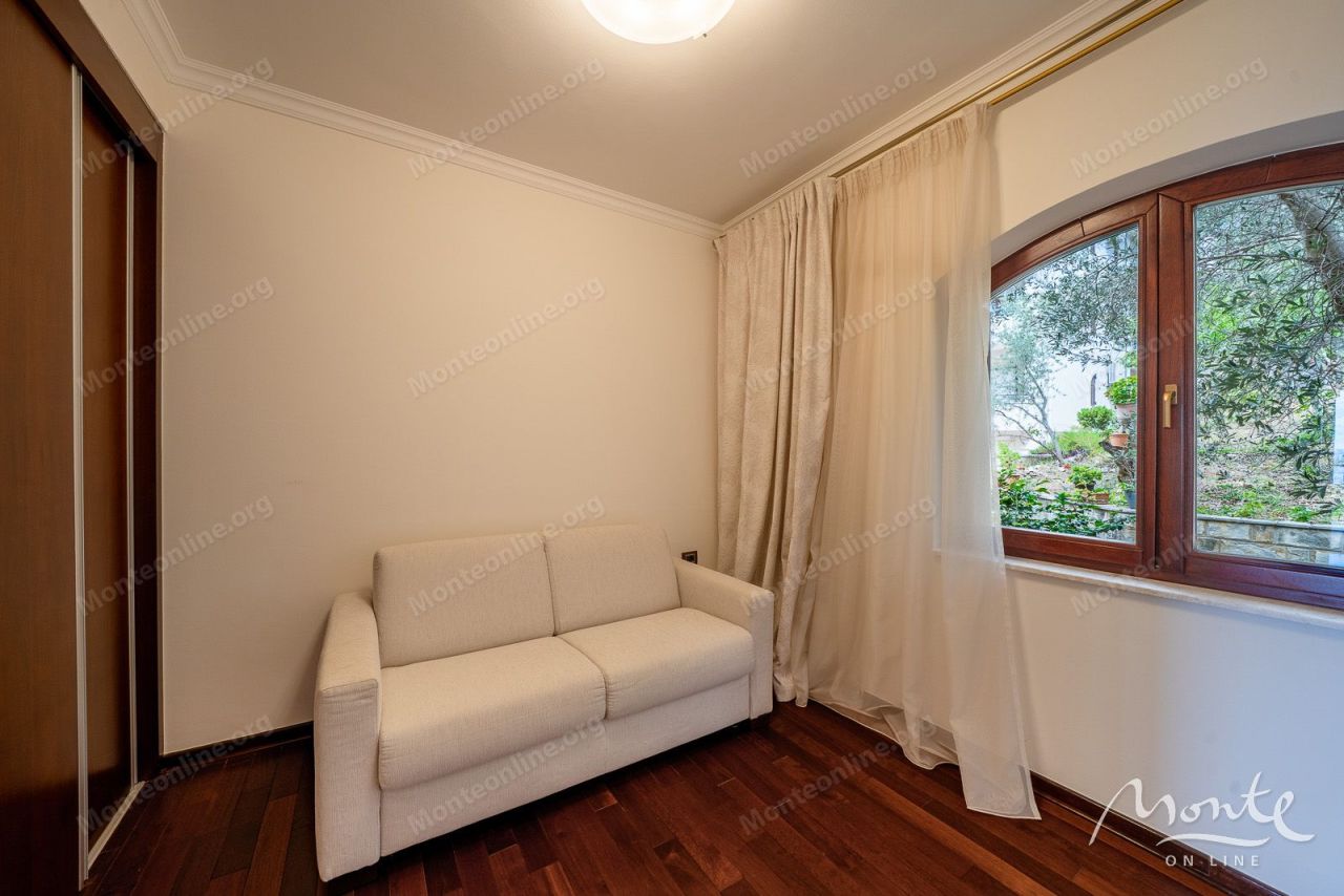 Апартаменты в Петроваце, Черногория, 88 м² - фото 14