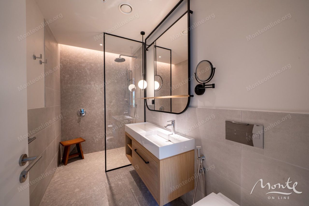 Апартаменты в Тивате, Черногория, 91 м² - фото 17