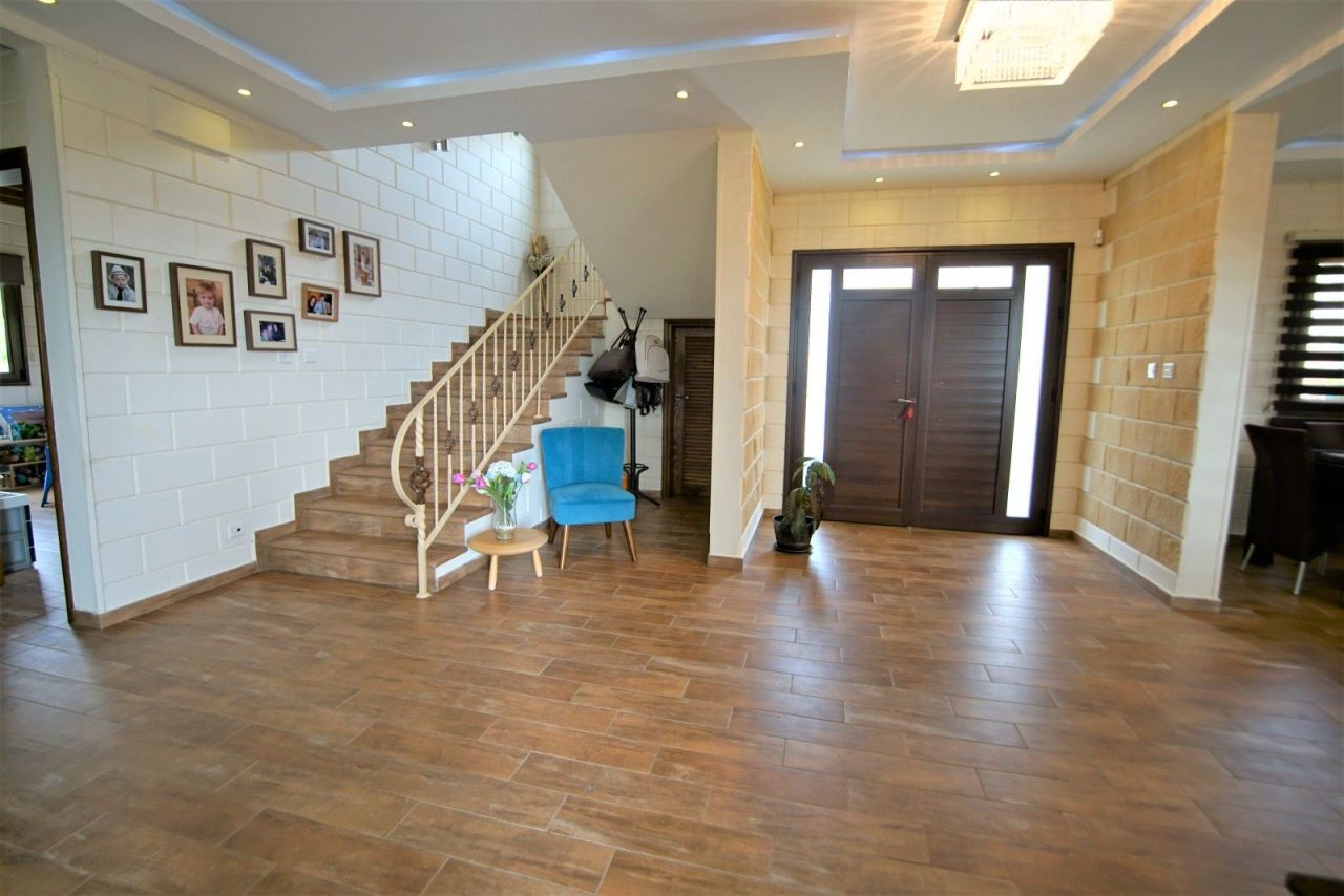 Вилла в Лимасоле, Кипр, 273 м² - фото 8