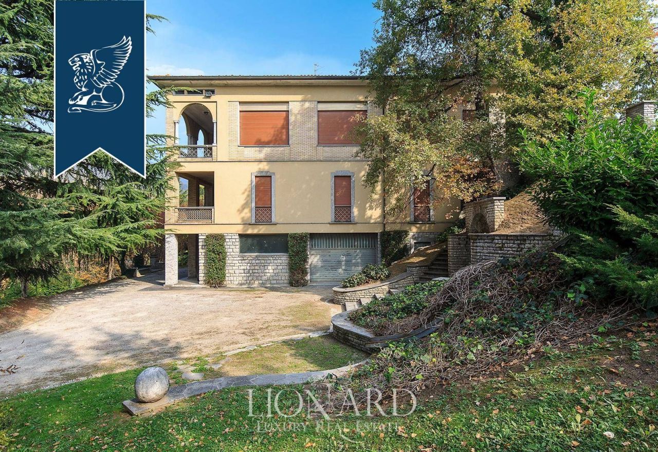 Вилла в Комо, Италия, 1 500 м² - фото 17