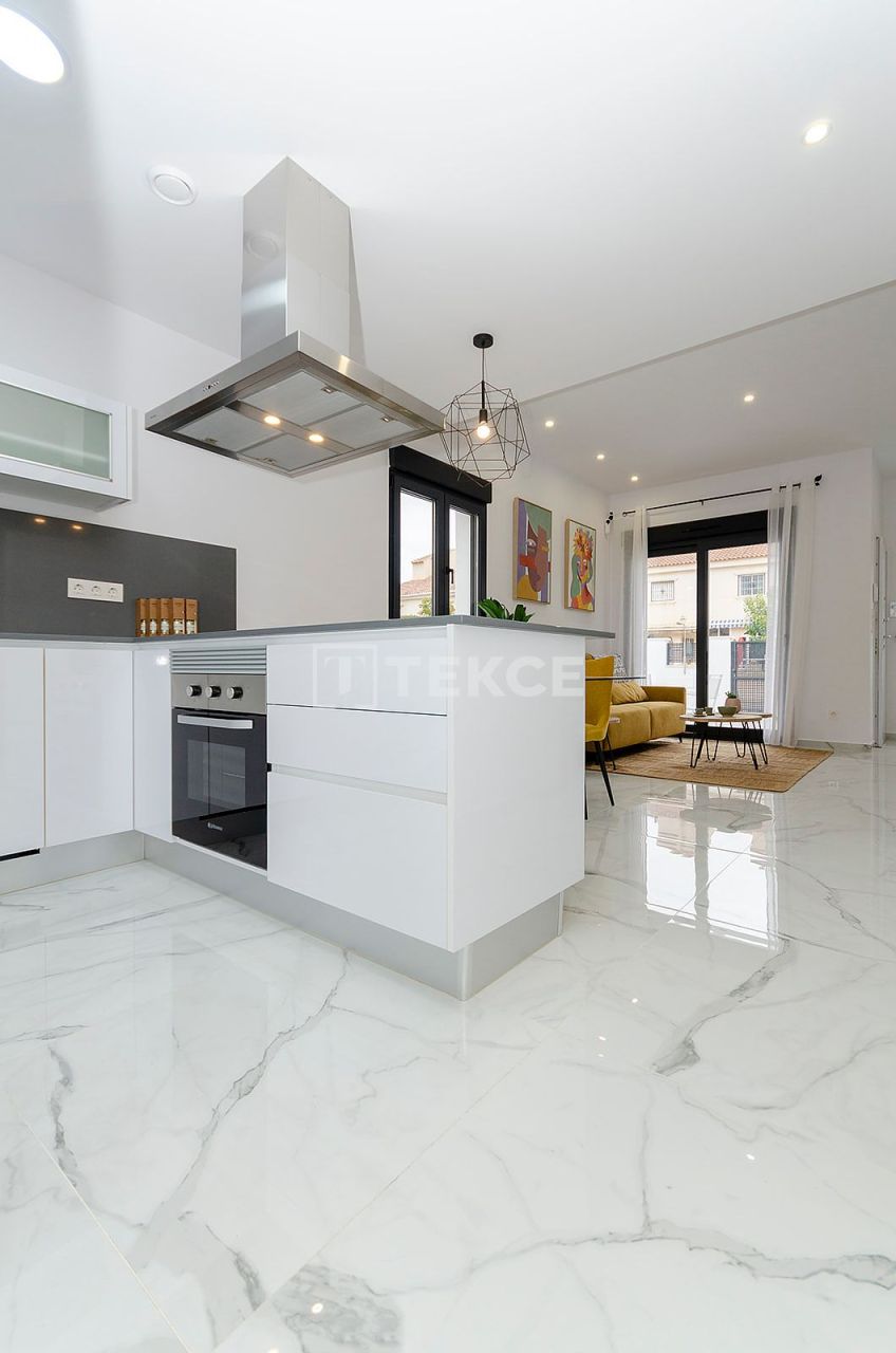 Вилла в Торревьехе, Испания, 159 м² - фото 13