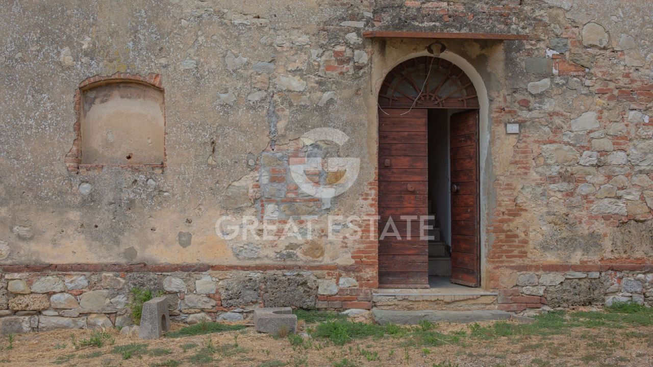 Дом в Кастильоне-дель-Лаго, Италия, 469.7 м² - фото 5