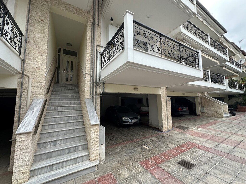 Квартира в Салониках, Греция, 80 м² - фото 1
