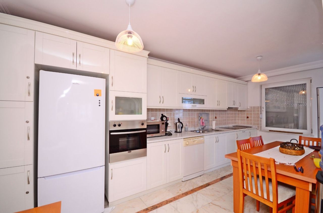 Апартаменты в Алании, Турция, 125 м² - фото 18