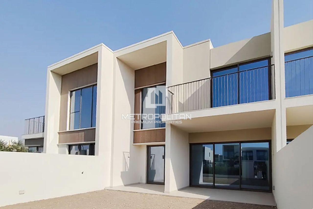 Таунхаус в Дубае, ОАЭ, 195 м² - фото 1