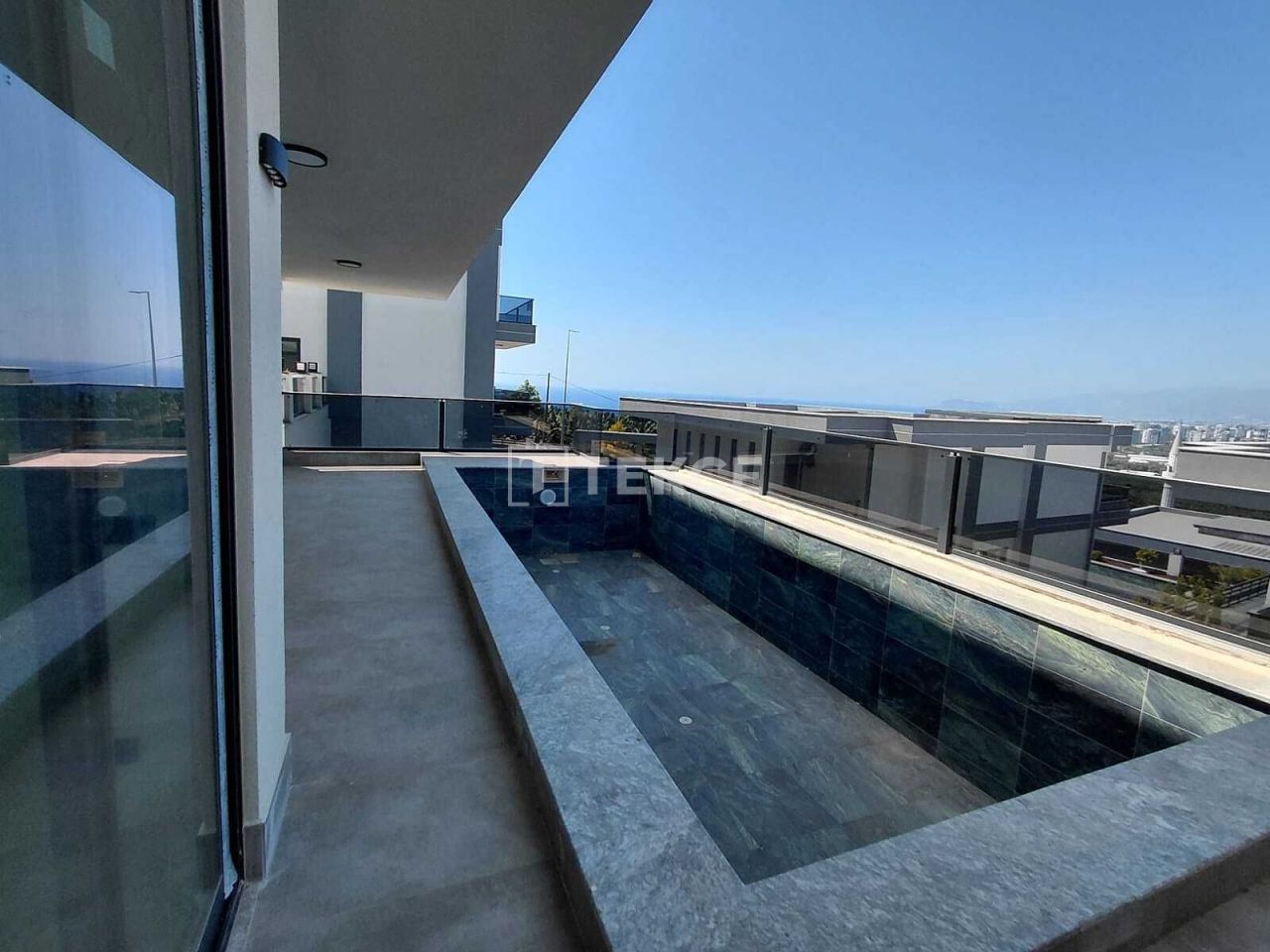 Вилла в Алании, Турция, 677 м² - фото 17