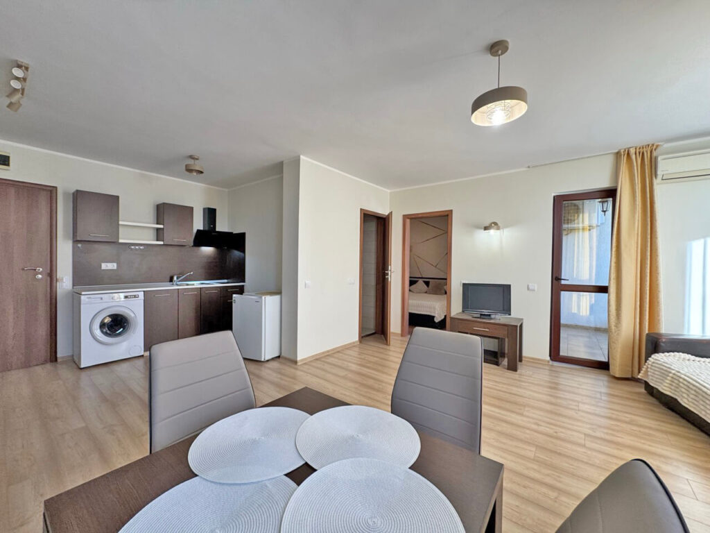 Квартира на Солнечном берегу, Болгария, 60 м² - фото 2