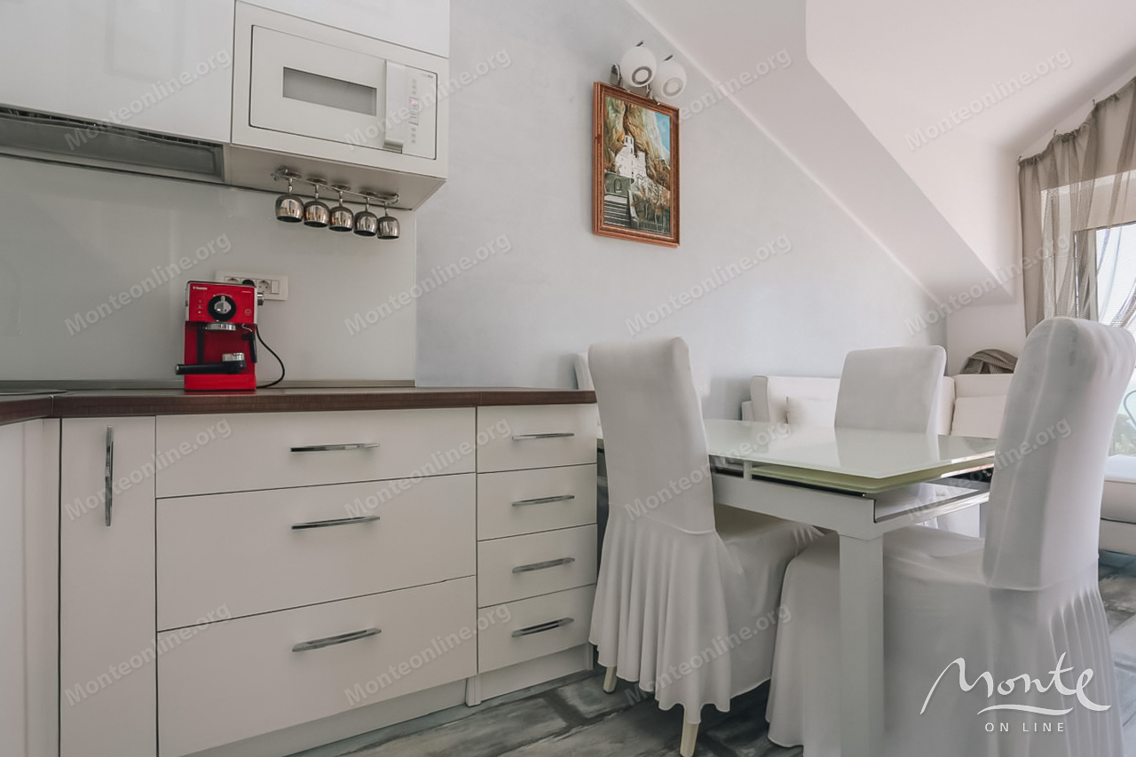 Апартаменты в Святом Стефане, Черногория, 98 м² - фото 7