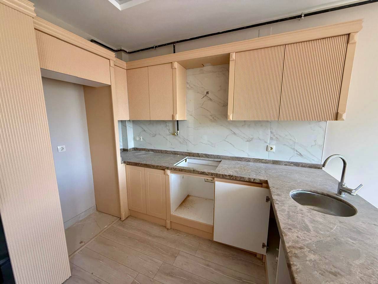 Квартира в Мерсине, Турция, 42 м² - фото 1