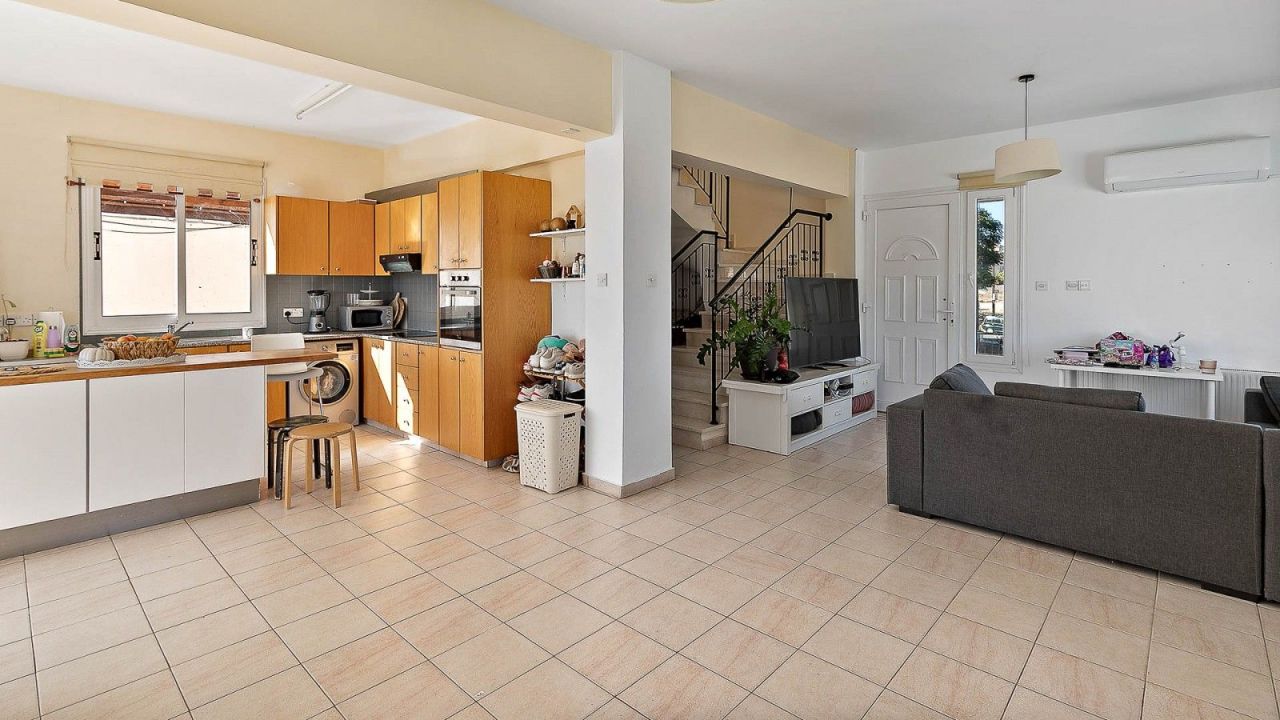 Вилла в Лимасоле, Кипр, 184 м² - фото 9