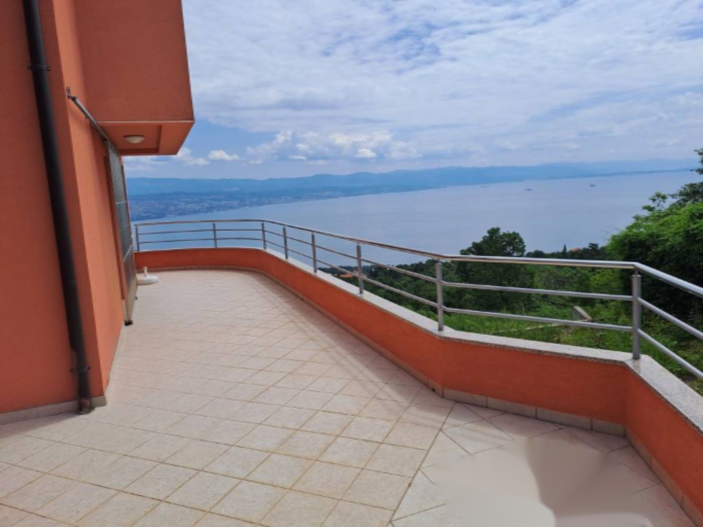 Квартира в Опатии, Хорватия, 99 м² - фото 2