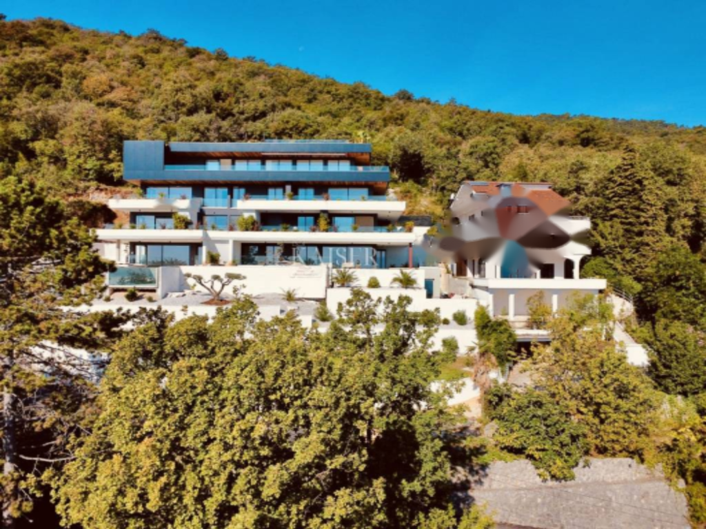 Дом в Опатии, Хорватия, 561 м² - фото 2