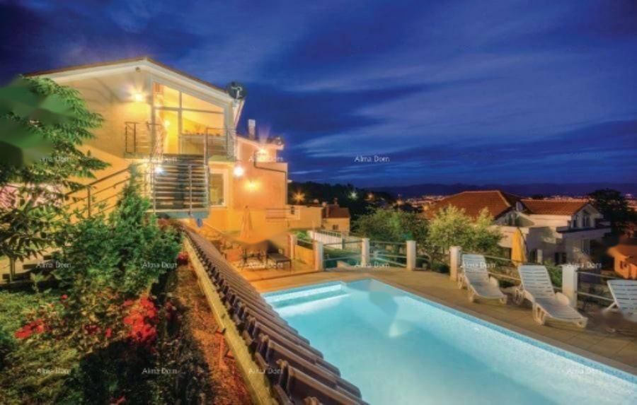 Дом в Опатии, Хорватия, 1 000 м² - фото 5