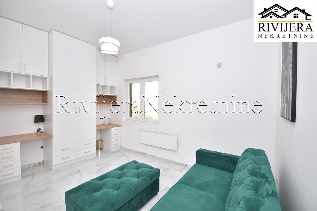 Квартира в Херцег-Нови, Черногория, 62 м² - фото 4