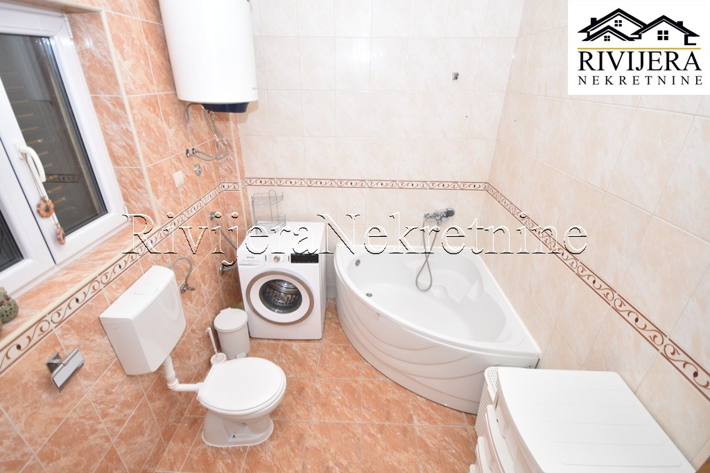 Квартира в Херцег-Нови, Черногория, 62 м² - фото 8