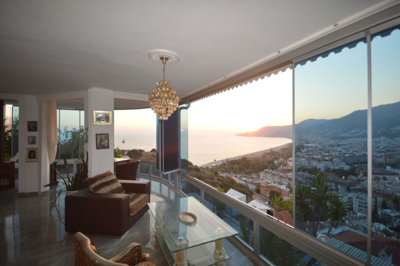 Вилла в Алании, Турция, 360 м² - фото 6