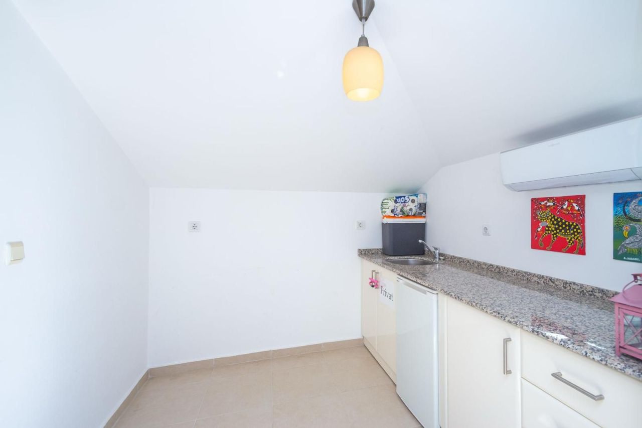 Апартаменты в Алании, Турция, 155 м² - фото 9