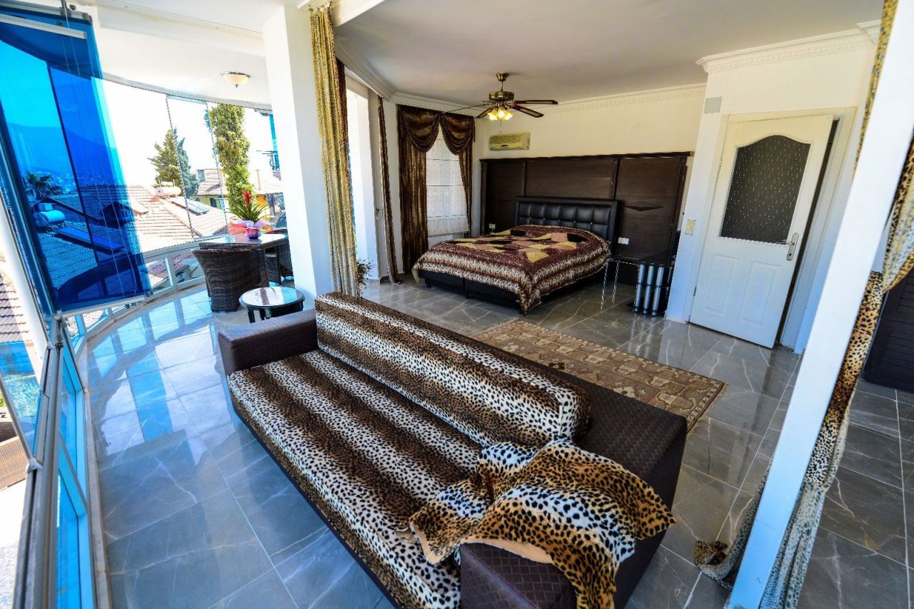 Вилла в Алании, Турция, 360 м² - фото 11