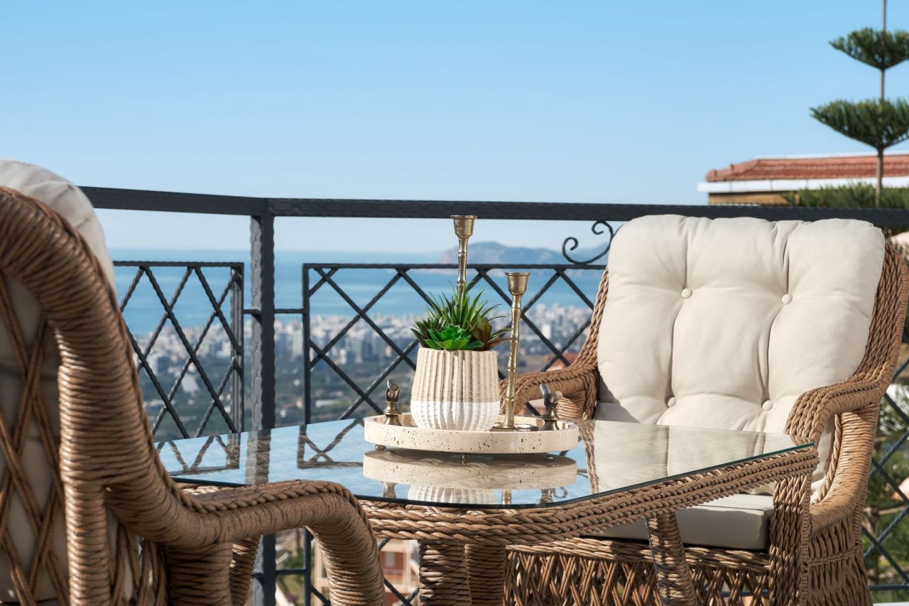 Вилла в Алании, Турция, 320 м² - фото 15