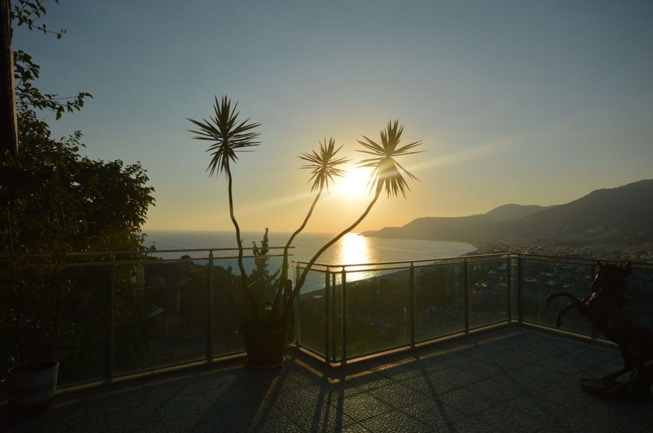 Вилла в Алании, Турция, 360 м² - фото 18