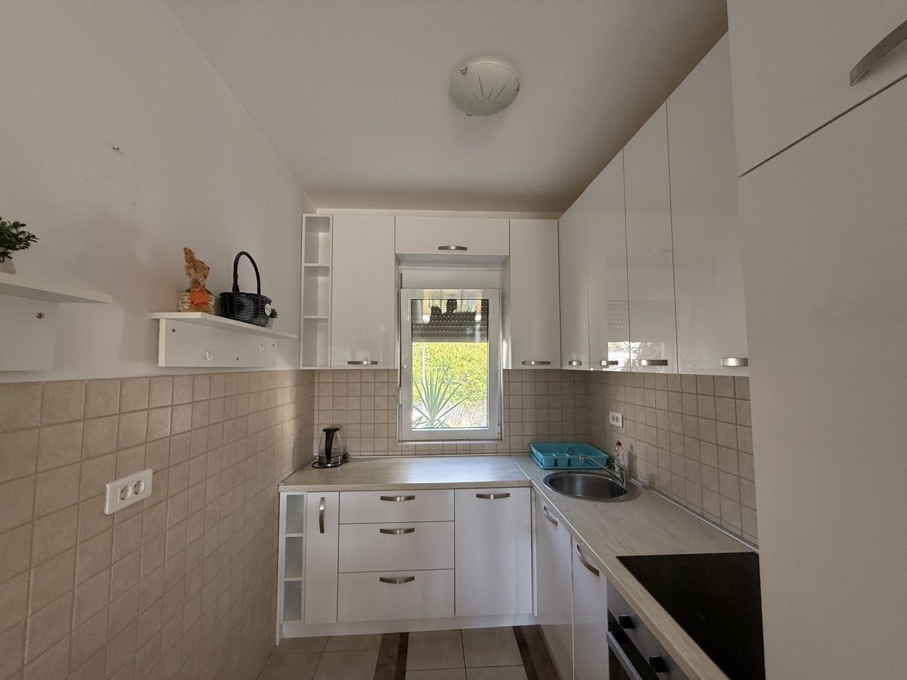 Квартира в Будве, Черногория, 89 м² - фото 15