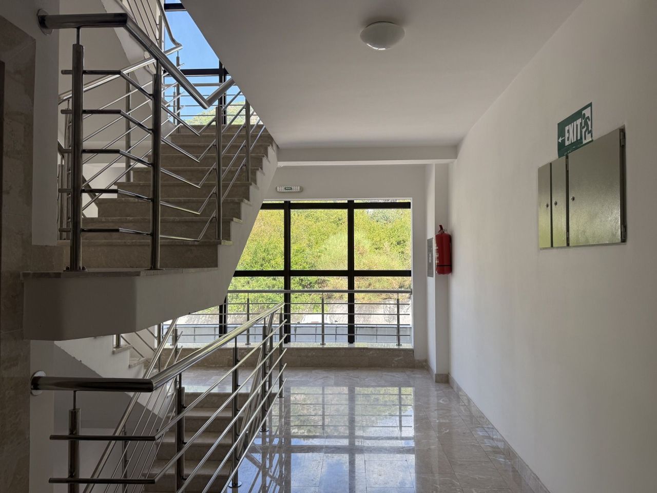 Квартира в Будве, Черногория, 89 м² - фото 18