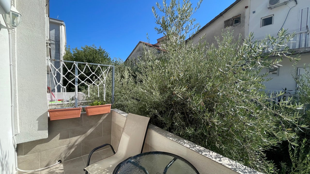 Квартира в Будве, Черногория, 26 м² - фото 9