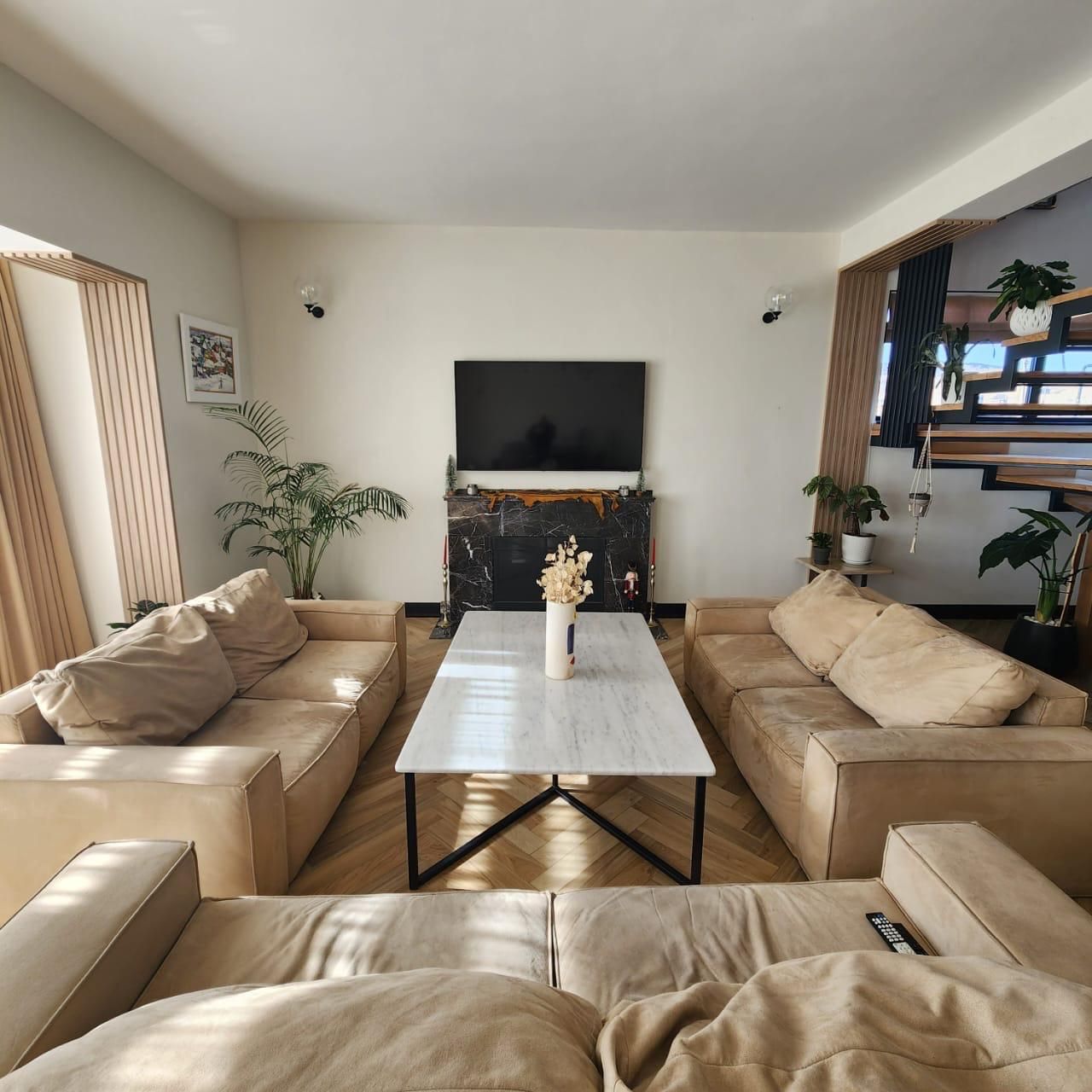 Дом в Тбилиси, Грузия, 251 м² - фото 1