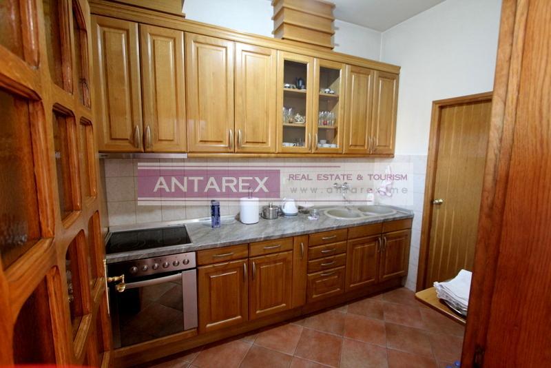 Вилла в Биеле, Черногория, 320 м² - фото 7