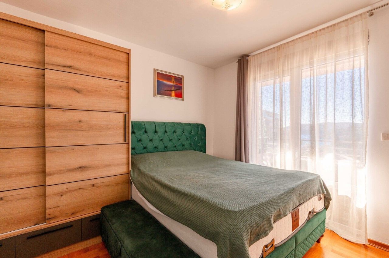 Апартаменты в Бечичи, Черногория, 71 м² - фото 12