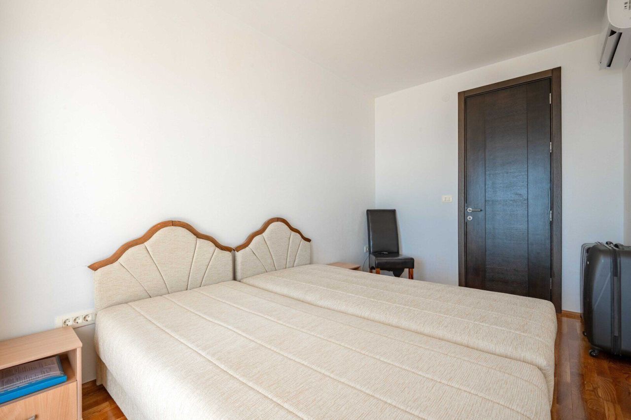 Вилла в Кримовице, Черногория, 380 м² - фото 15