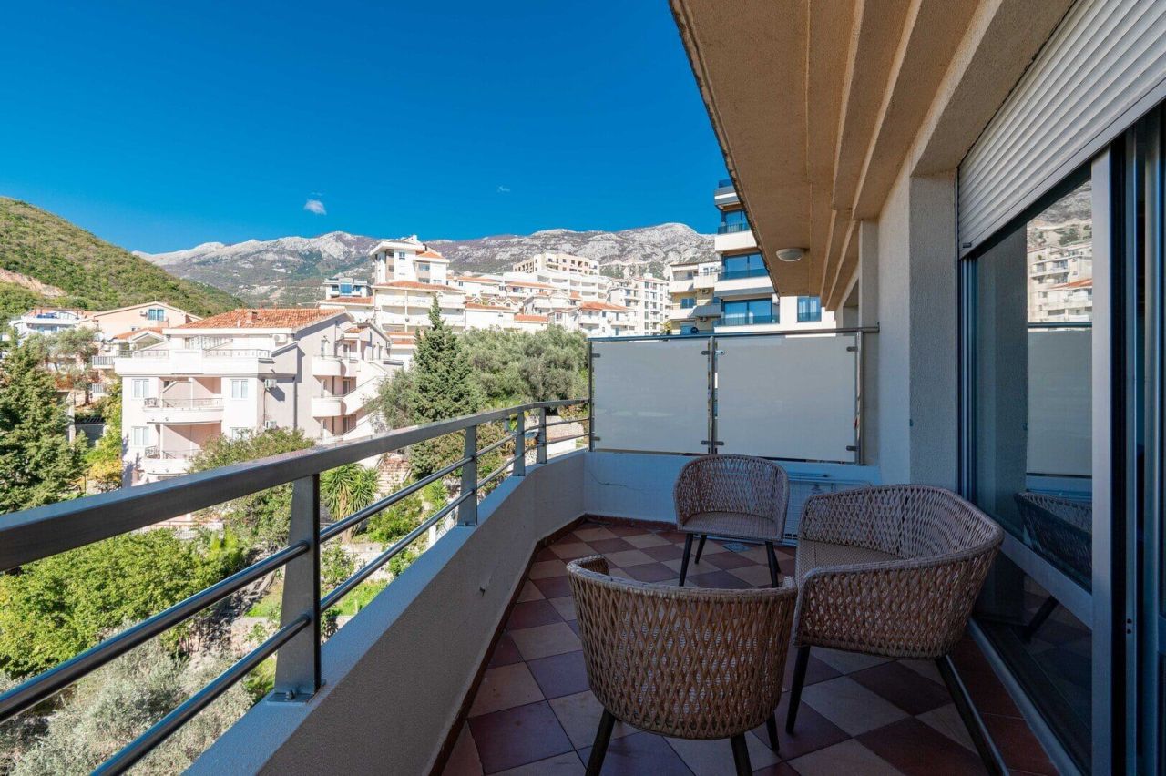 Апартаменты в Бечичи, Черногория, 71 м² - фото 18