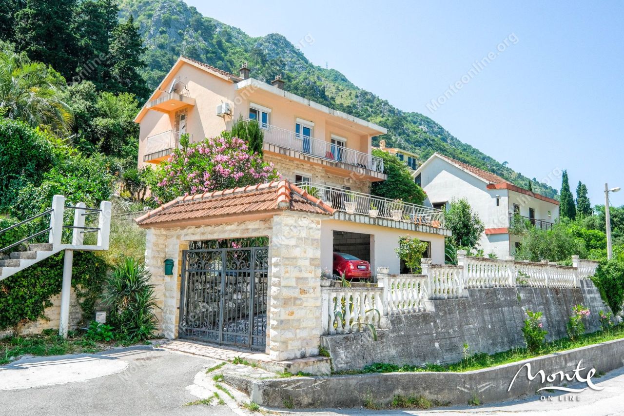 Вилла в Муо, Черногория, 172 м² - фото 3