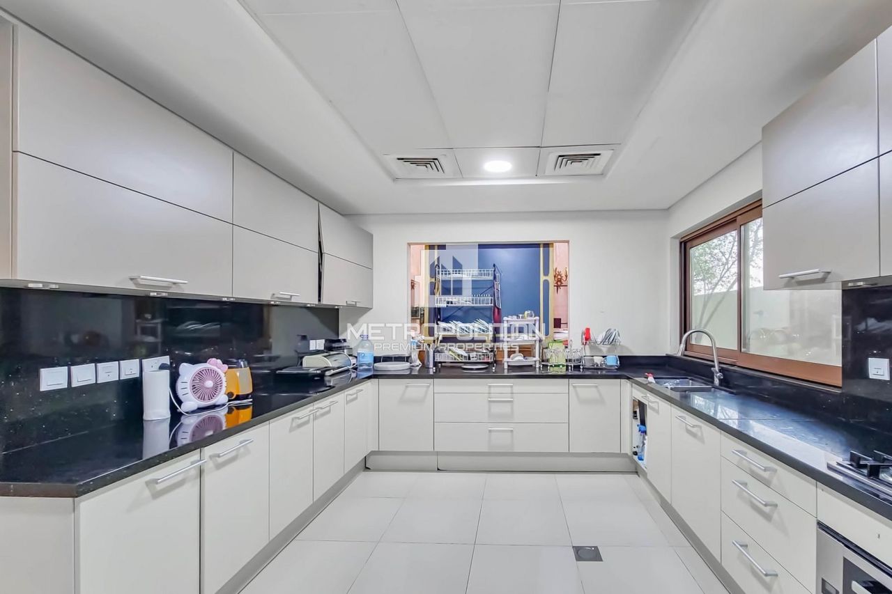 Вилла в Дубае, ОАЭ, 563 м² - фото 9