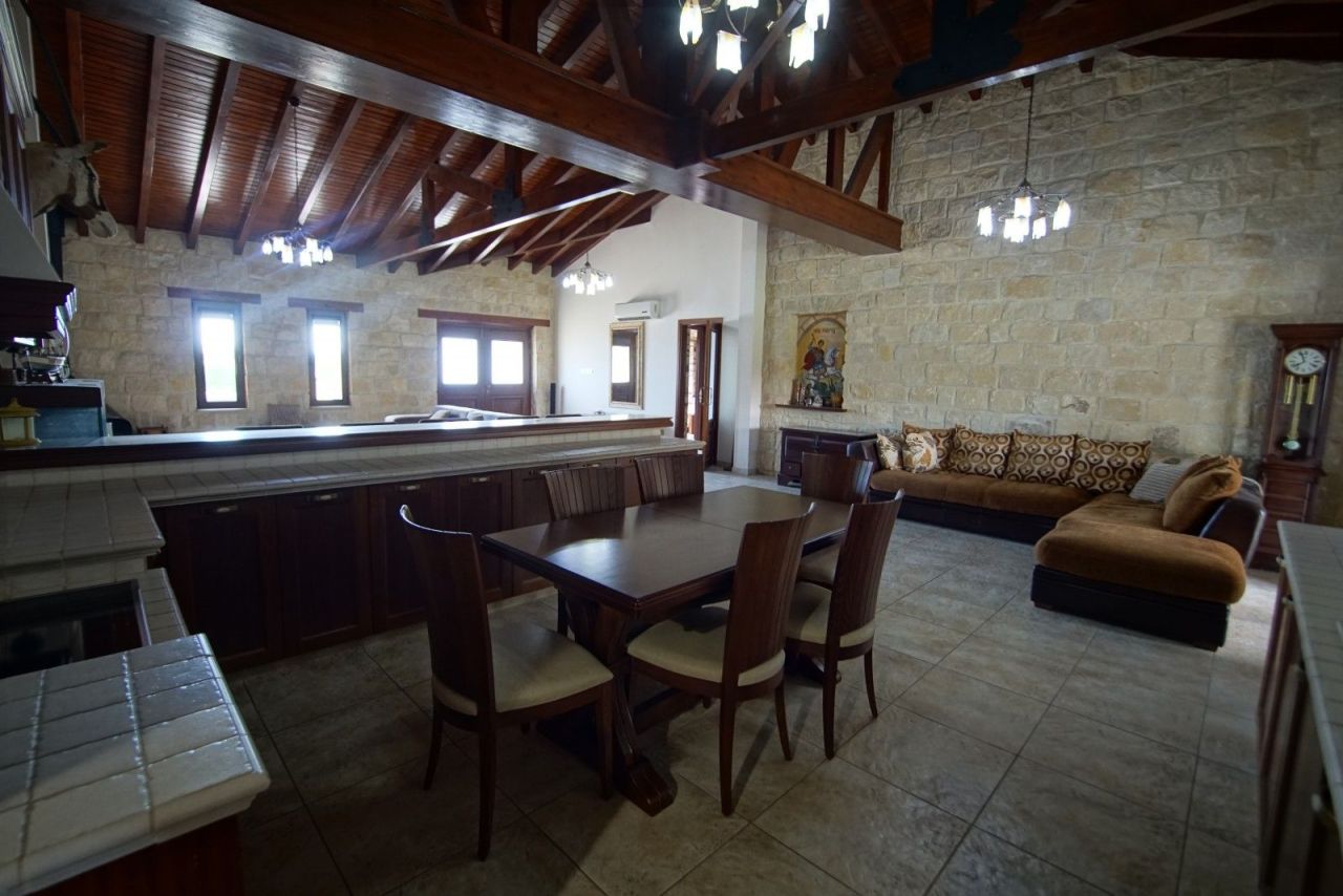 Вилла в Лимасоле, Кипр, 350 м² - фото 9