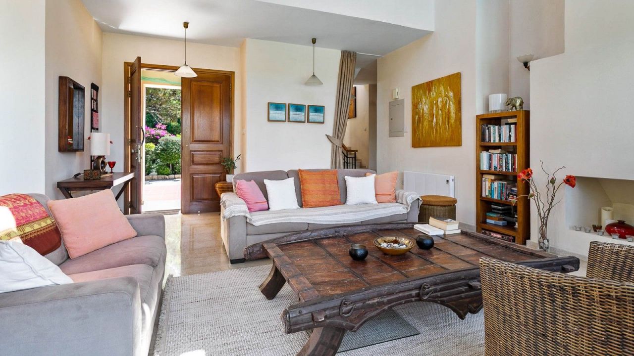 Вилла в Пафосе, Кипр, 168 м² - фото 11