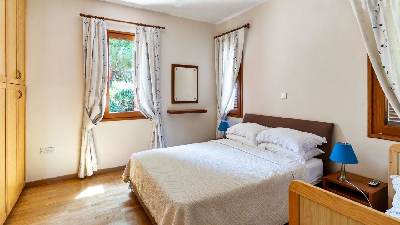 Вилла в Пафосе, Кипр, 168 м² - фото 13