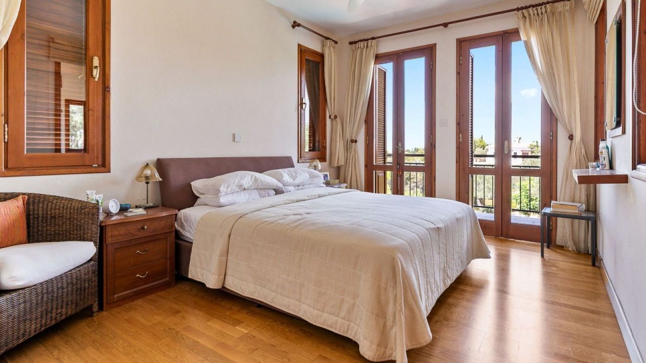 Вилла в Пафосе, Кипр, 168 м² - фото 16