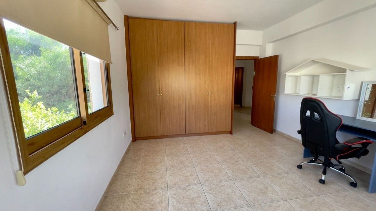 Вилла в Ларнаке, Кипр, 220 м² - фото 16