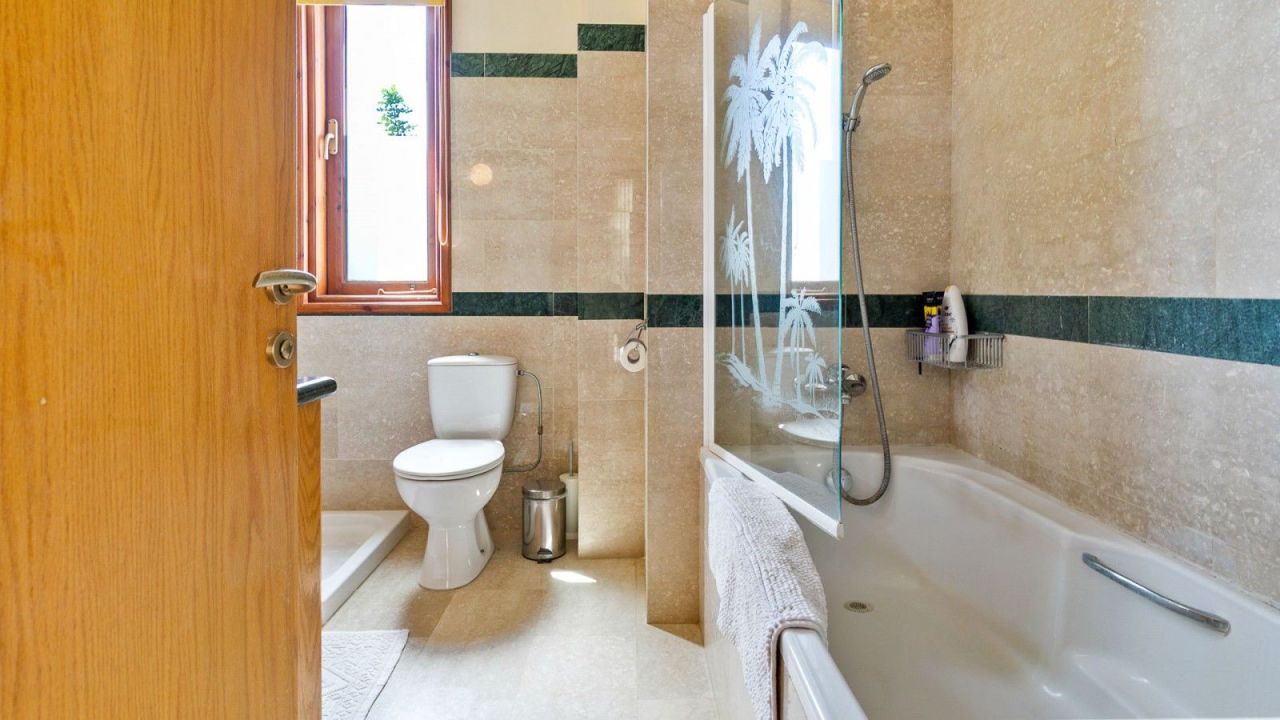 Вилла в Пафосе, Кипр, 168 м² - фото 17