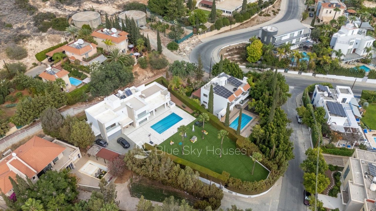 Вилла в Лимасоле, Кипр, 374 м² - фото 18