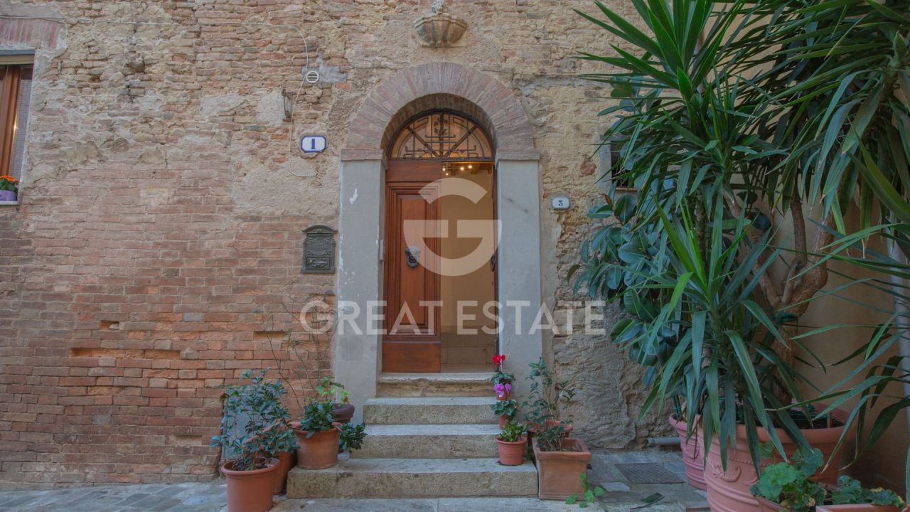 Апартаменты в Кьюси, Италия, 185.8 м² - фото 1