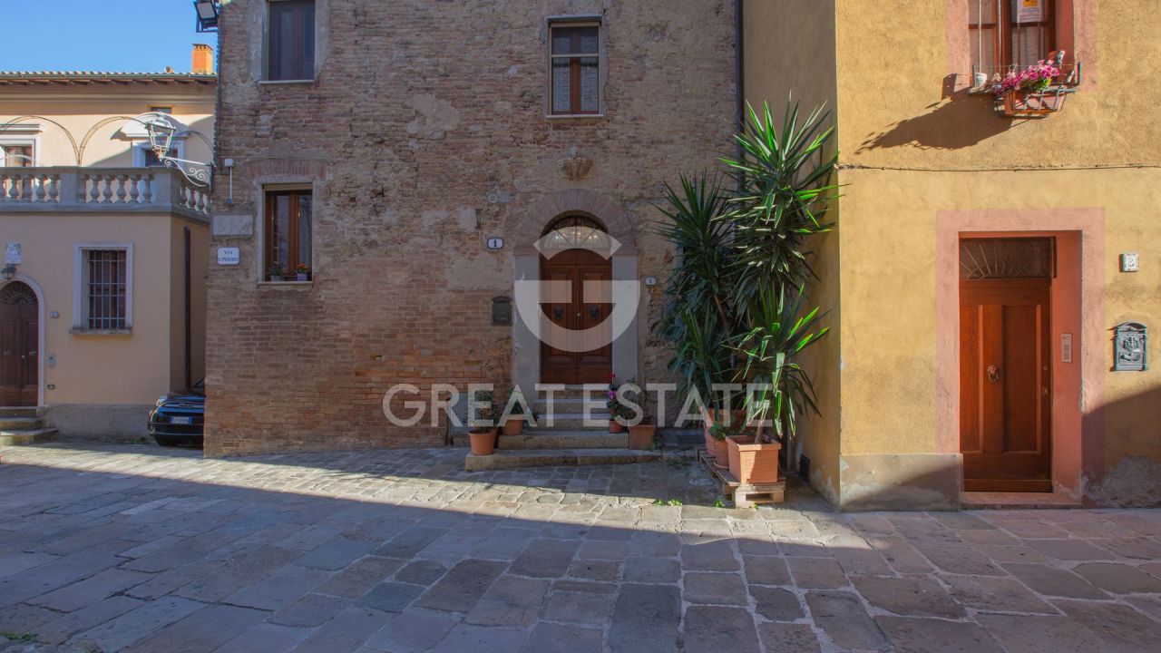 Апартаменты в Кьюси, Италия, 185.8 м² - фото 4