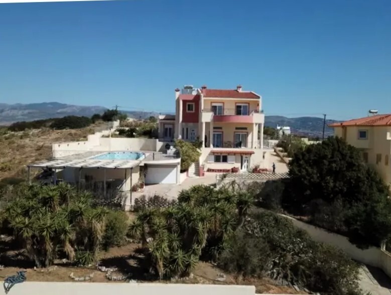 Вилла в Аттике, Греция, 380 м² - фото 1