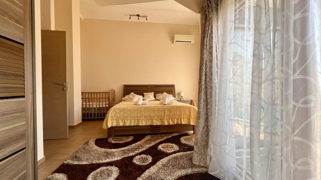 Квартира в Которе, Черногория, 104 м² - фото 5