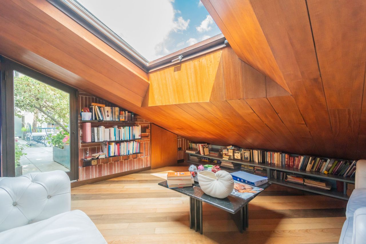 Пентхаус у озера Комо, Италия, 160 м² - фото 7