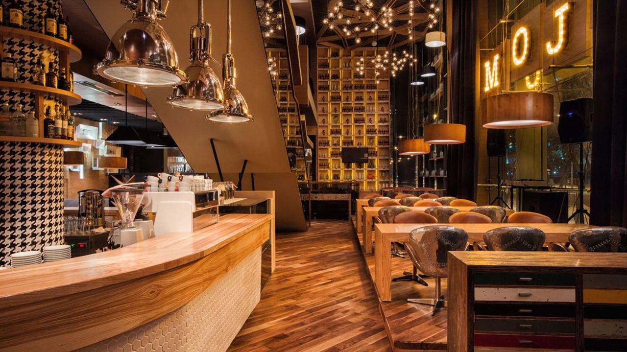 Коммерческая недвижимость в Барселоне, Испания, 100 м² - фото 2