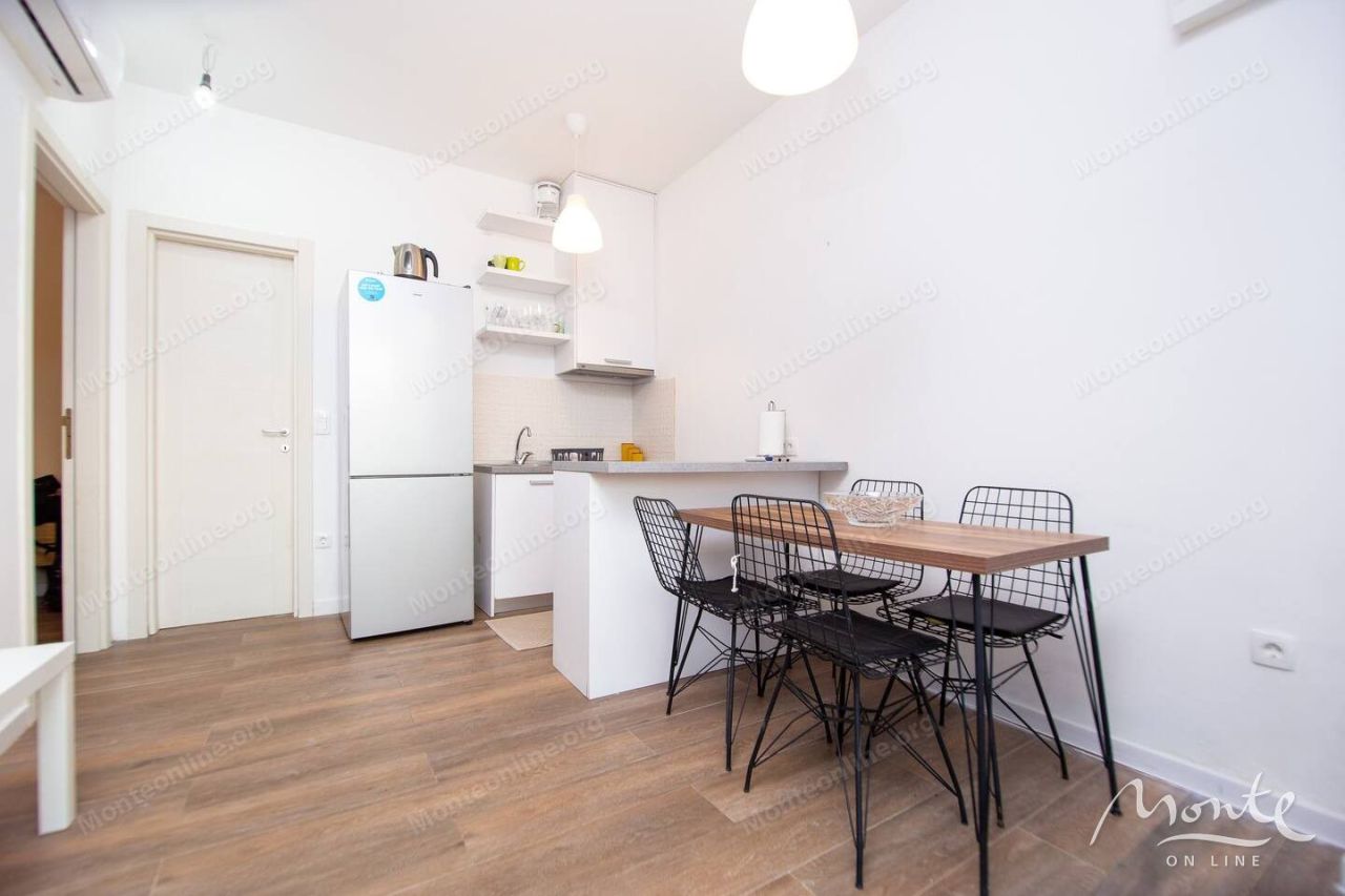 Апартаменты в Тивате, Черногория, 62 м² - фото 10