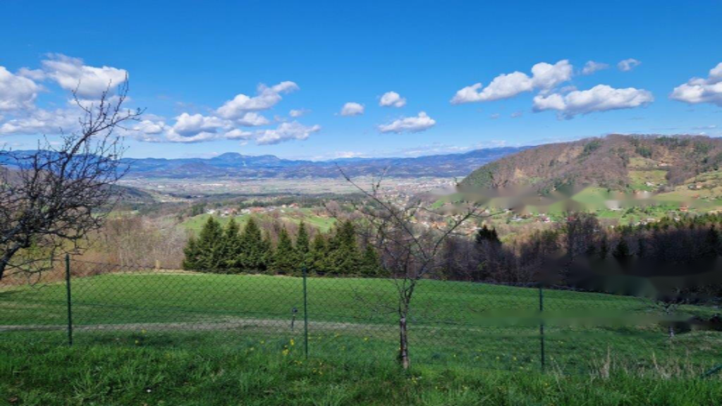 Ферма в Пивке, Словения, 8 854 м² - фото 12