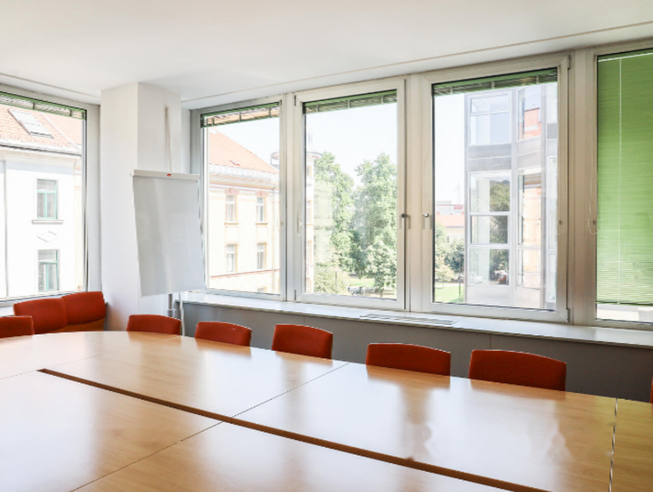 Офис в Любляне, Словения, 487 м² - фото 16